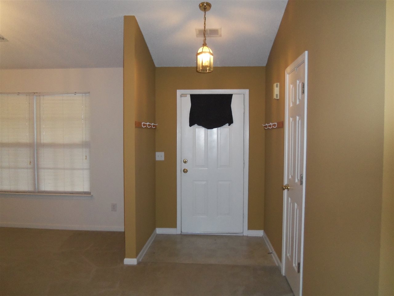 232 Spring Street Duncan, SC 29334 - Photo 4 of 23 Gallery Image 4