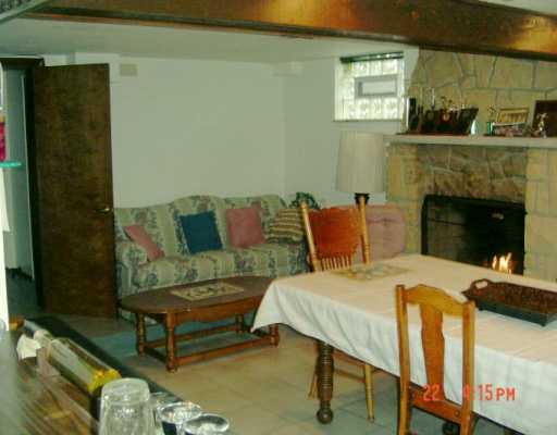 753 Center Road Plum, PA 15239 - Photo 7 of 8 Den/Family/Great Room.