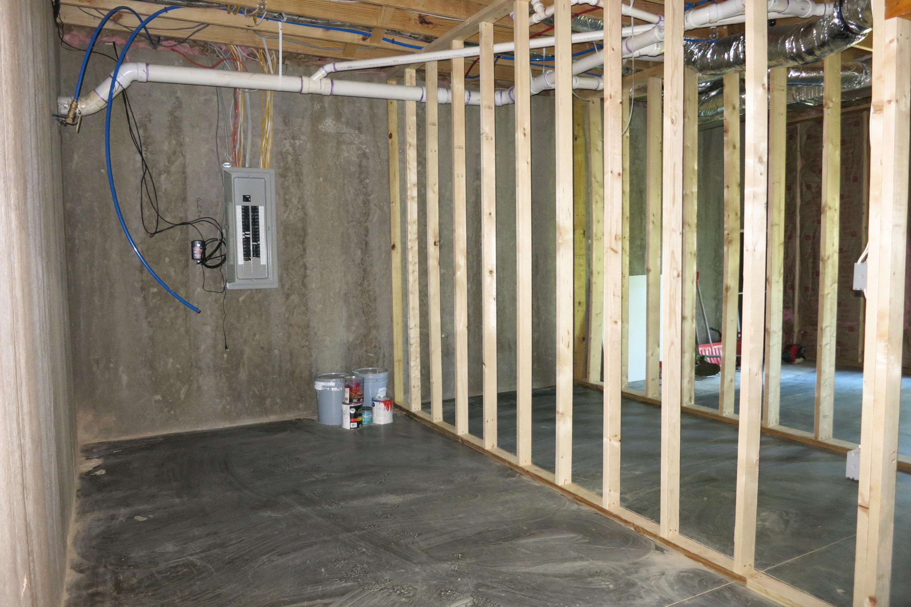 3241 Rasmont Road Roanoke, VA 24018 - Photo 28 of 32 Basement