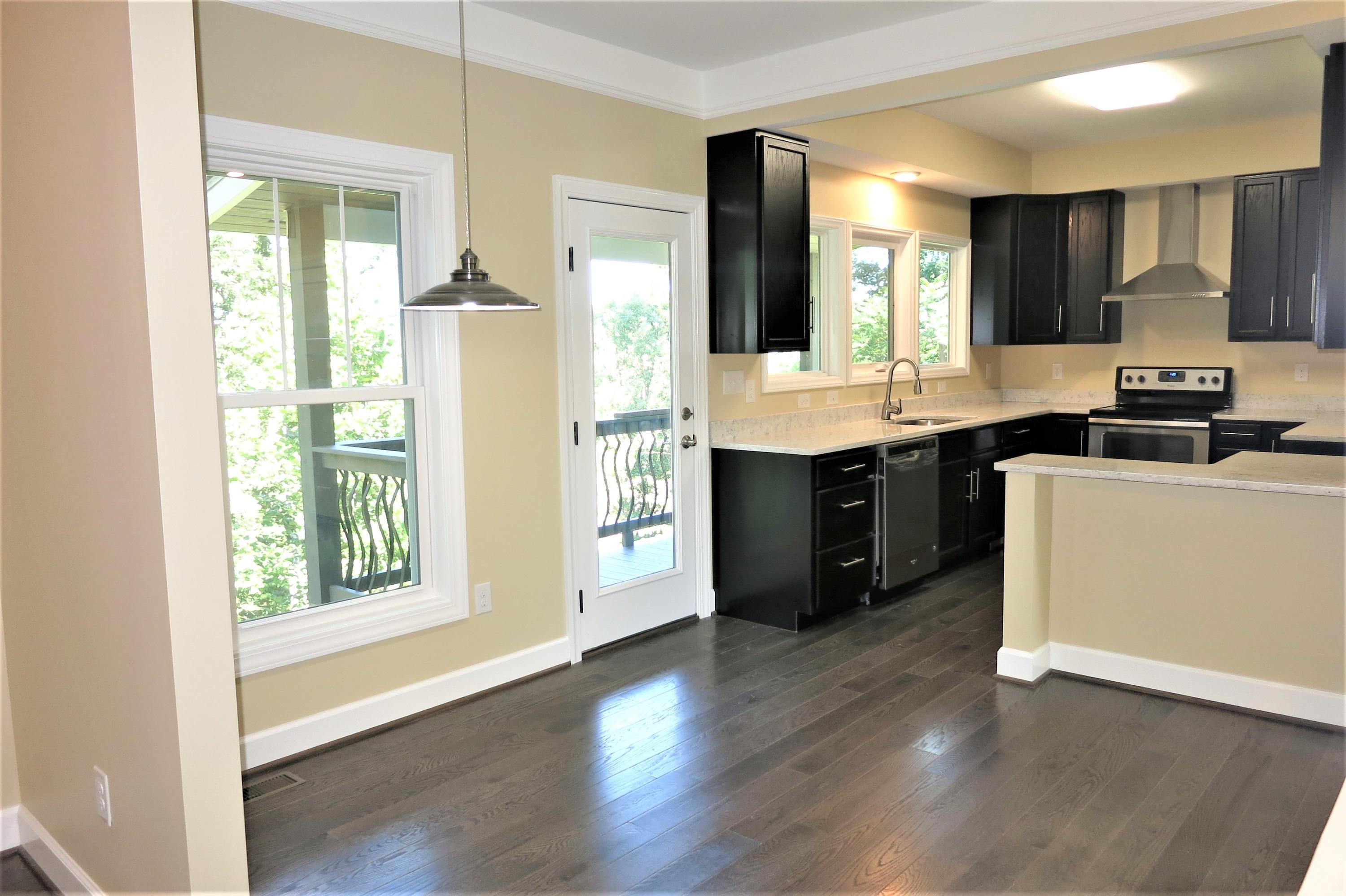 3241 Rasmont Road Roanoke, VA 24018 - Photo 6 of 32 Kitchen