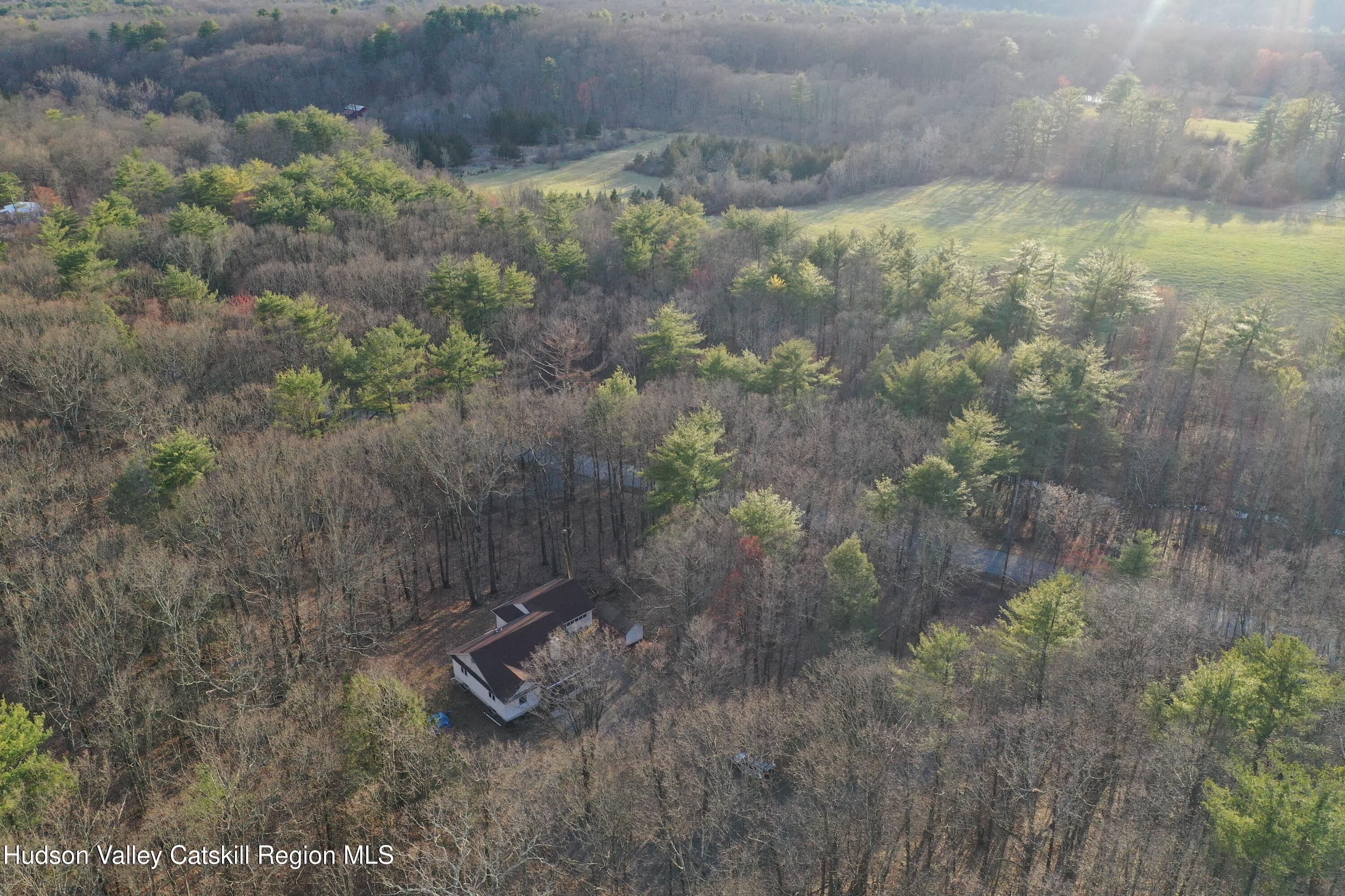 230 Potic Mountain Road Athens, NY 12414 - Photo 22 of 25 5D367523DC045123384A9310975032BF