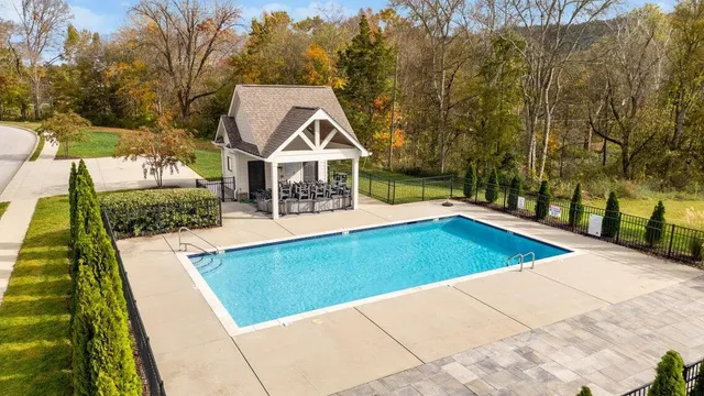 $725,000 | 9230 White Ash Drive, Ooltewah, TN 37363