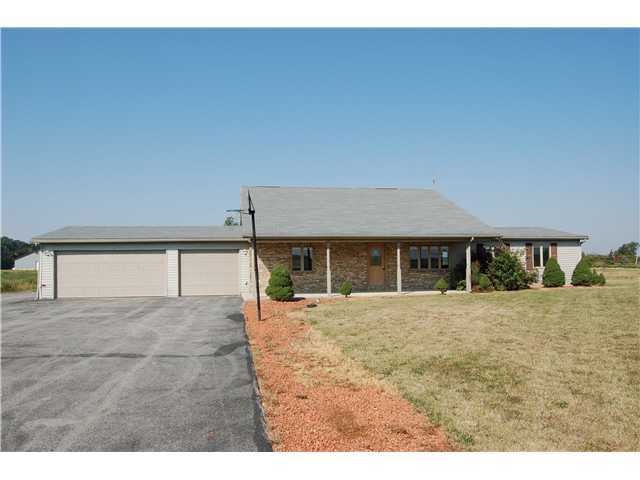 7449 Staeger Road Celina, OH 45822 - Photo 2 of 10