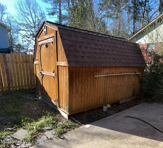 $1,995 | 924 South College Street, Brandon, MS 39042