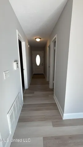 $1,995 | 924 South College Street, Brandon, MS 39042