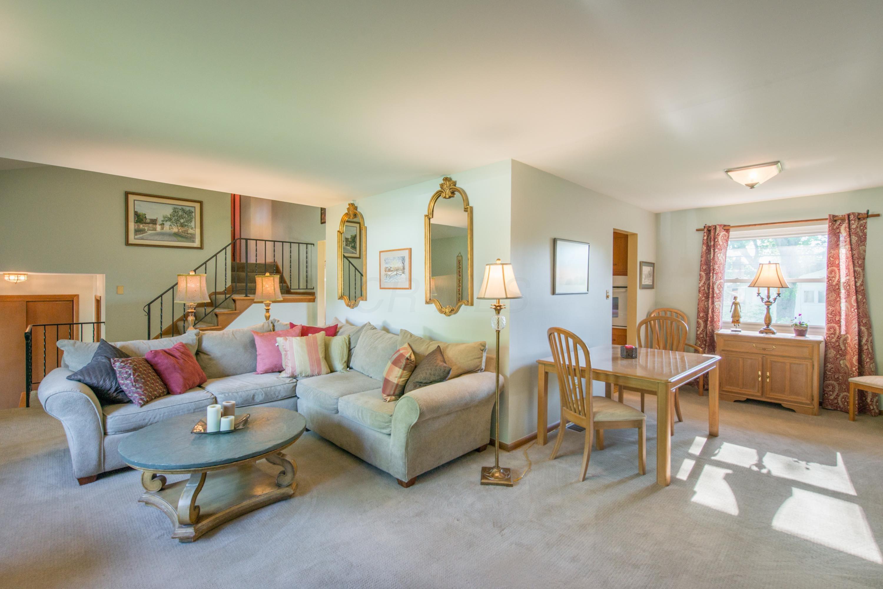 2710 Montcalm Road Columbus, OH 43221 - Photo 6 of 36 Gallery Image 6