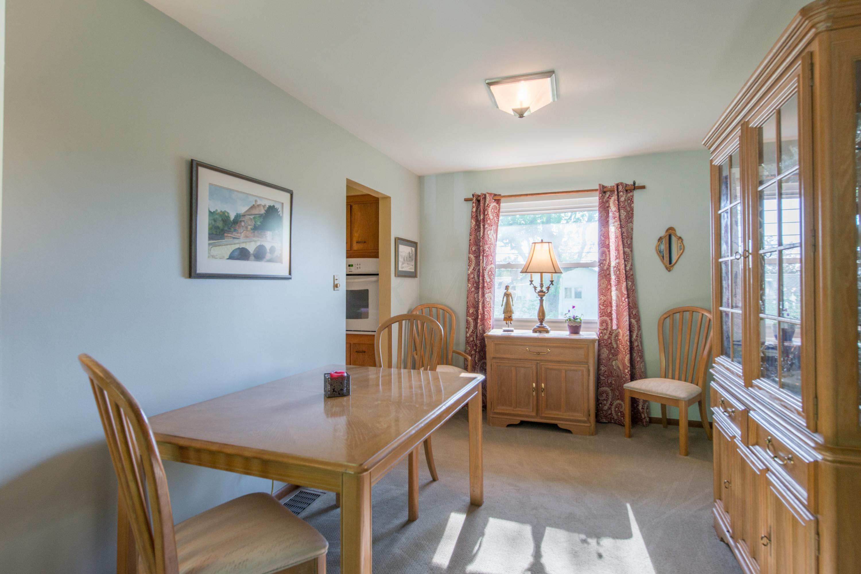 2710 Montcalm Road Columbus, OH 43221 - Photo 7 of 36 Gallery Image 7