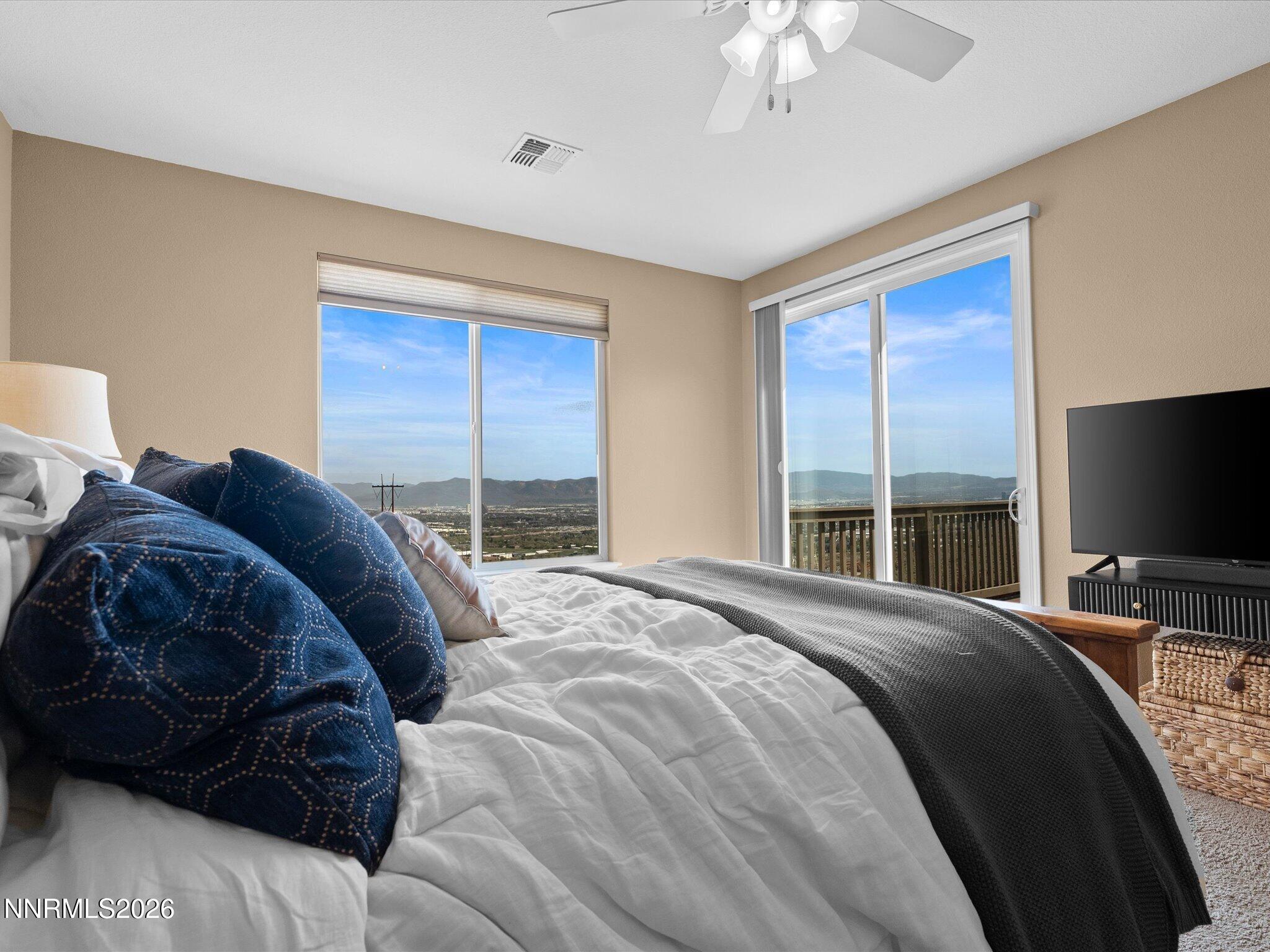 1080 South University Park Loop Reno, NV 89512 - Photo 27 of 76 Primary Bedroom