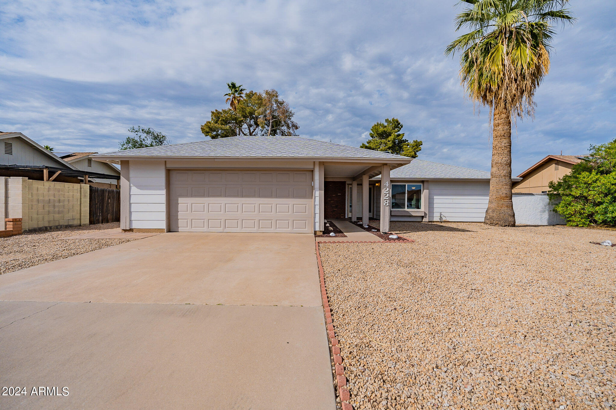 4228 West Hearn Road Phoenix, AZ 85053 - Photo 3 of 67 Gallery Image 3