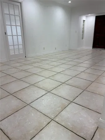 a view of utility room