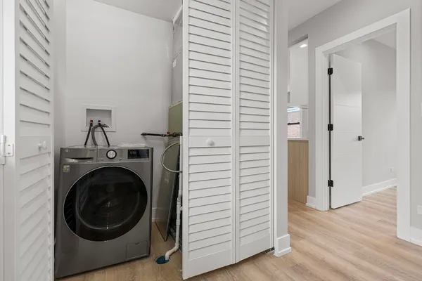 $2,123 | 1548 West Juneway Terrace, Unit 3B, Chicago, IL 60626