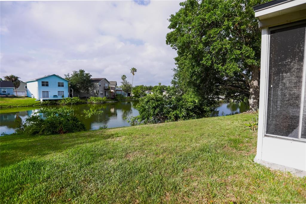 2083 Windward Pass Lakeland, FL 33813 - Photo 13 of 15 a view of a garden