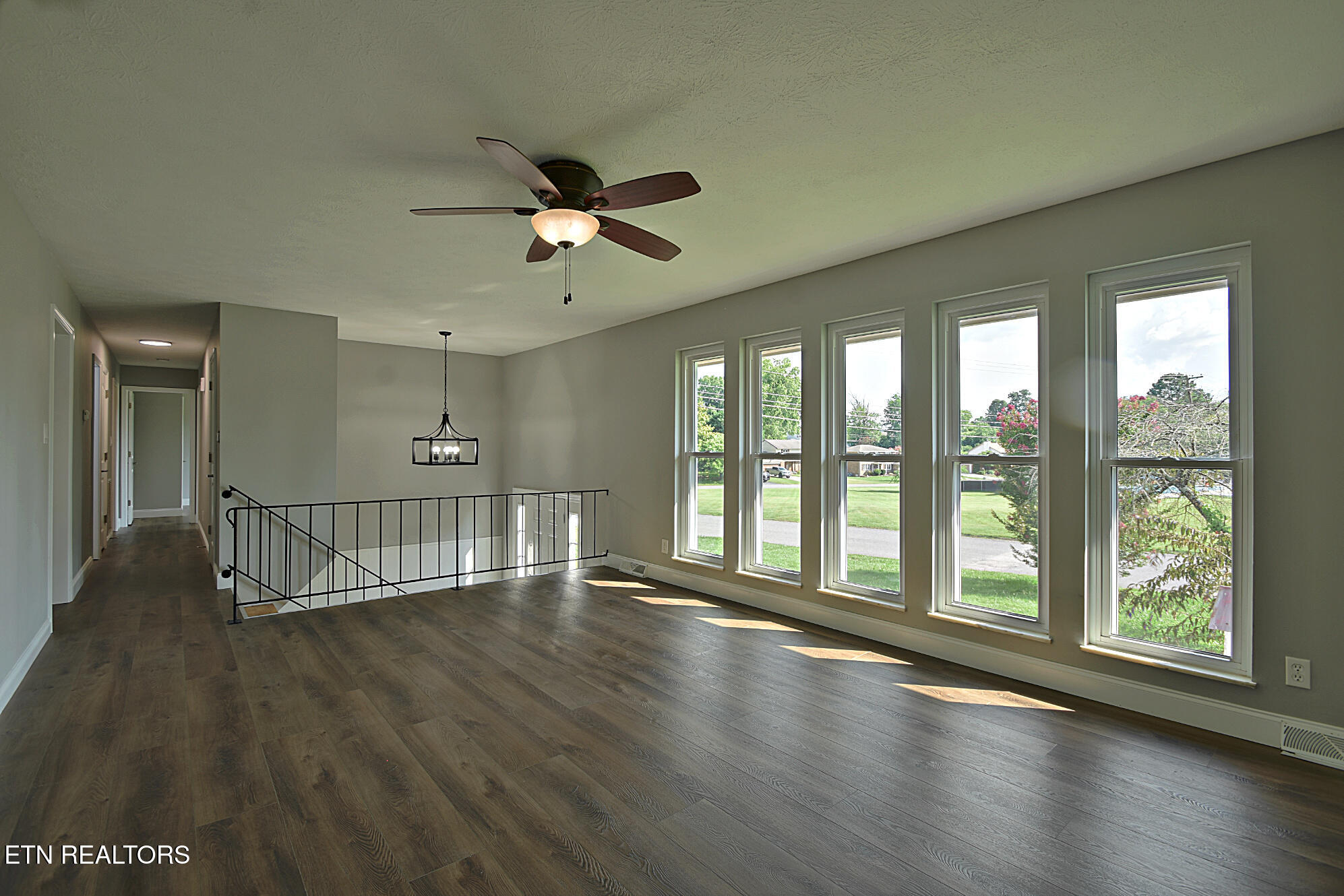 7704 Whitcomb Road Powell, TN 37849 - Photo 10 of 47 7