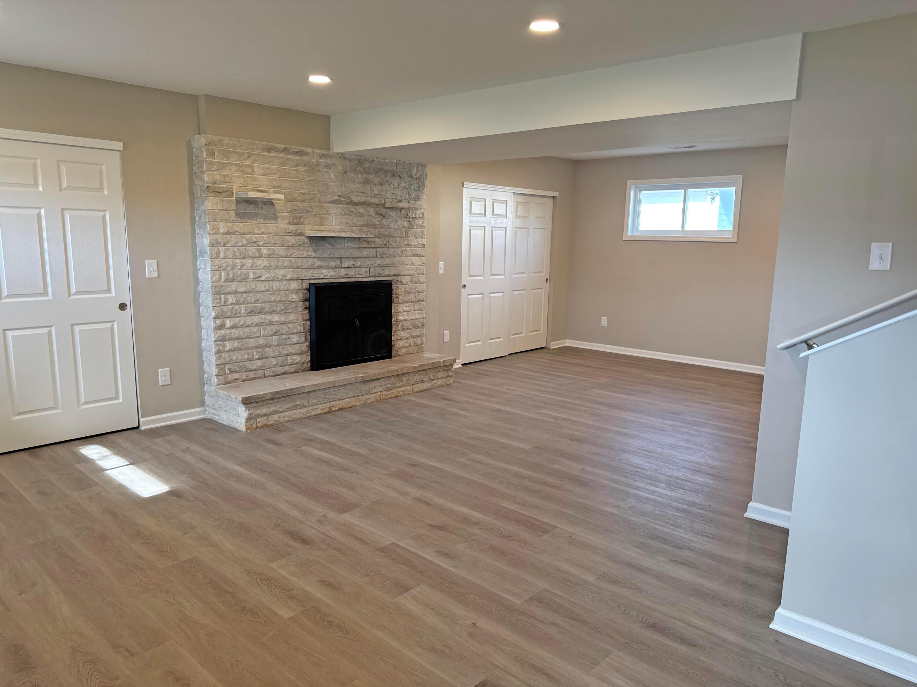 1767 Woodcrest Road Columbus, OH 43232 - Photo 12 of 29 IMG_0849