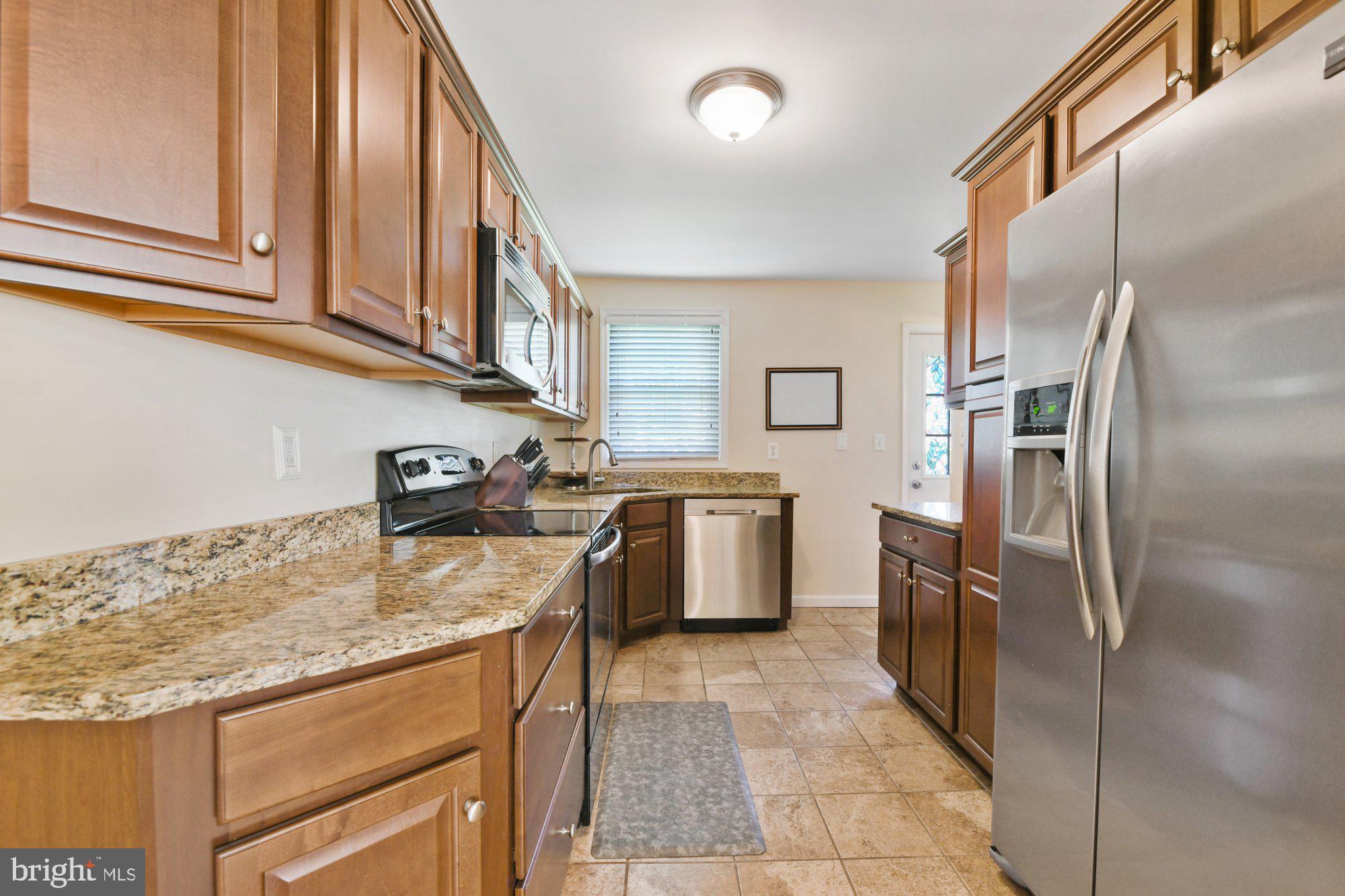 4016 Raleigh Road Baltimore, MD 21208 - Photo 13 of 31