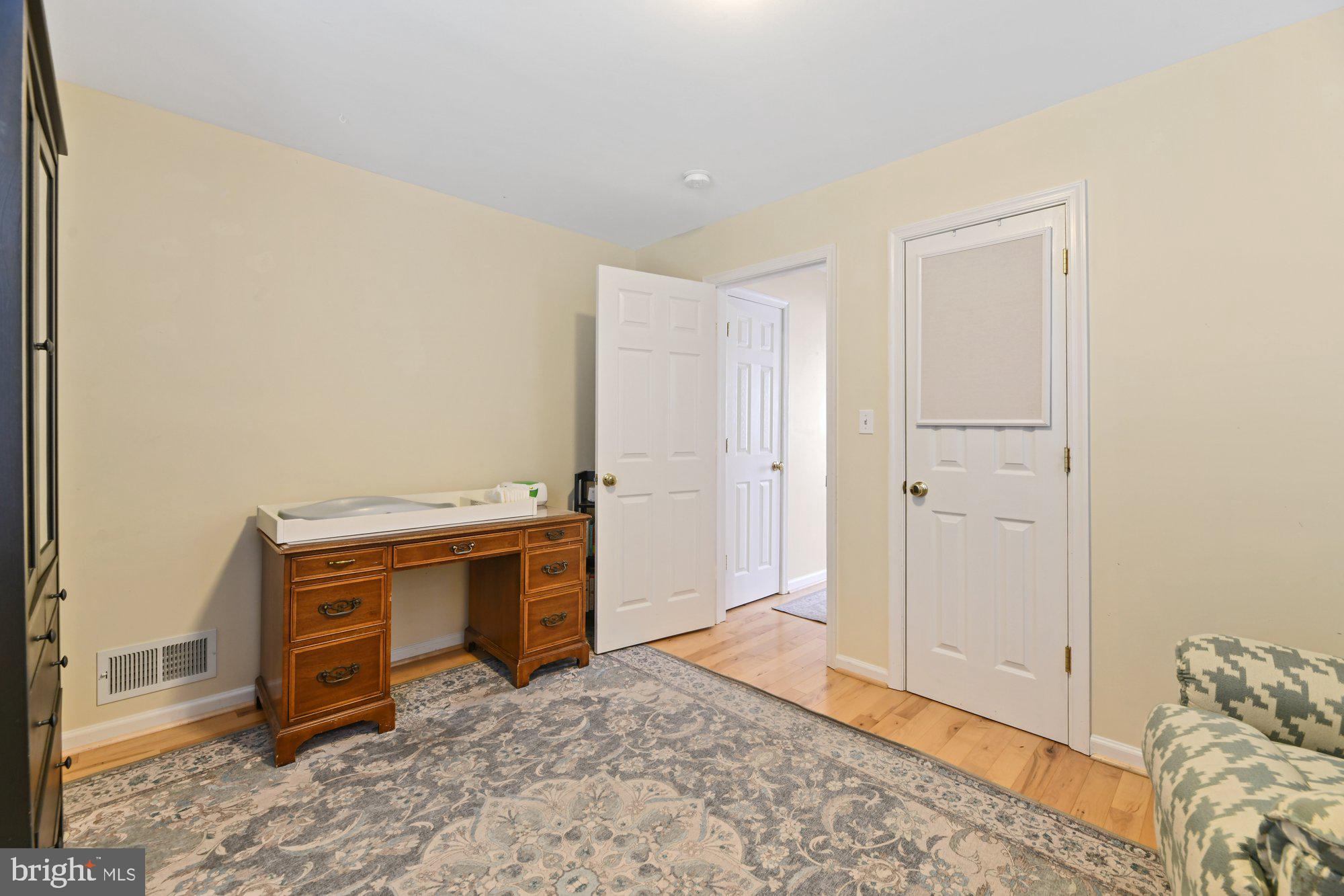 4016 Raleigh Road Baltimore, MD 21208 - Photo 21 of 31