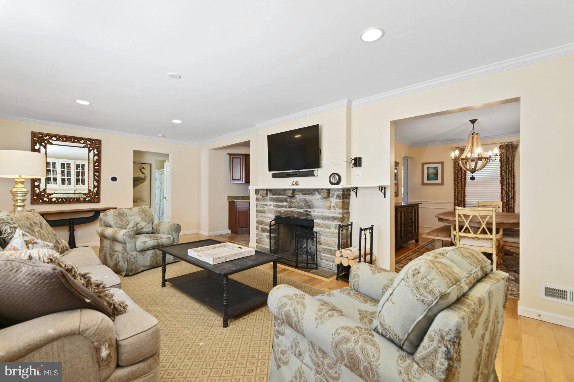 4016 Raleigh Road Baltimore, MD 21208 - Photo 9 of 31