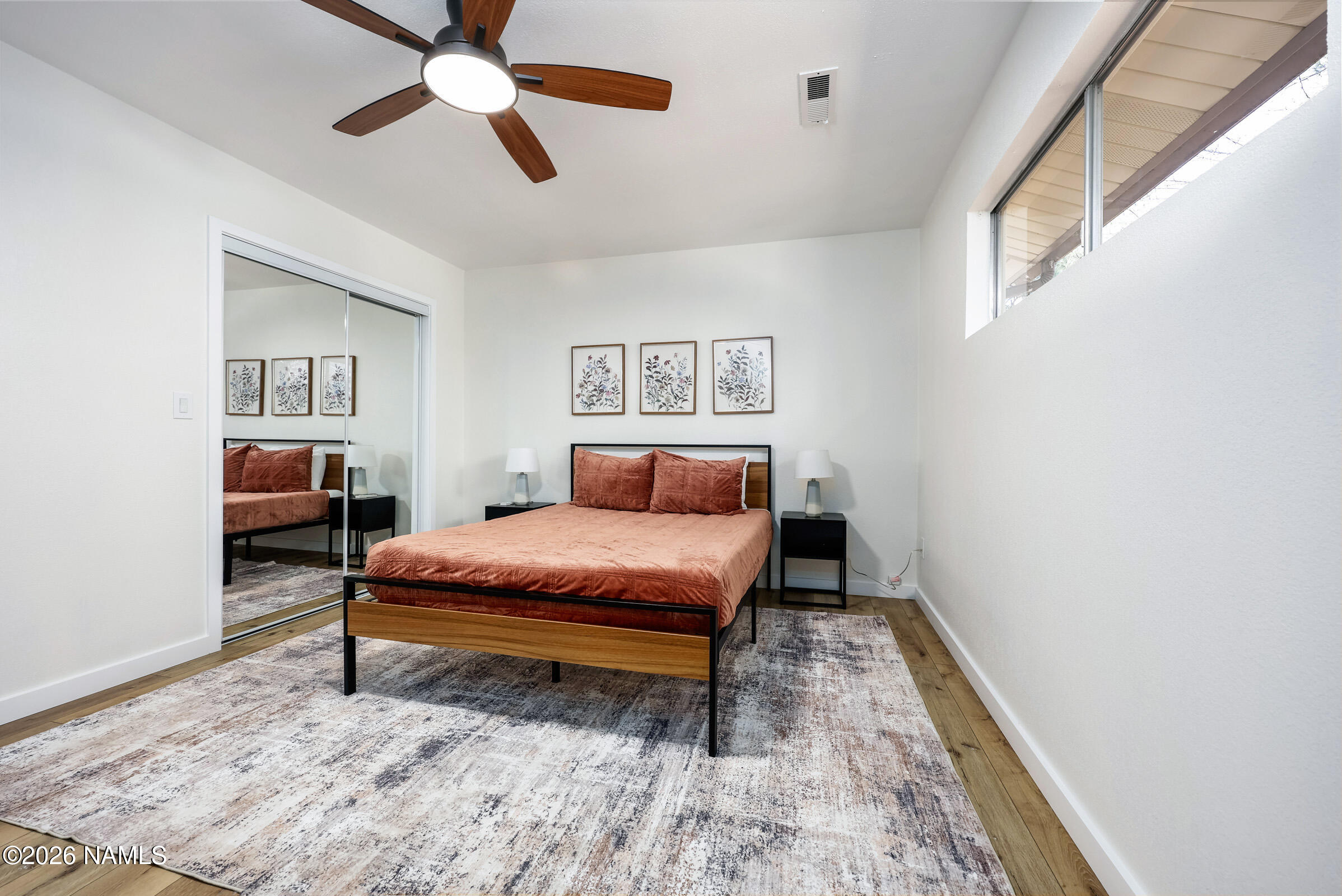 940 Caribou Road Munds Park, AZ 86017 - Photo 22 of 49 Primary Suite