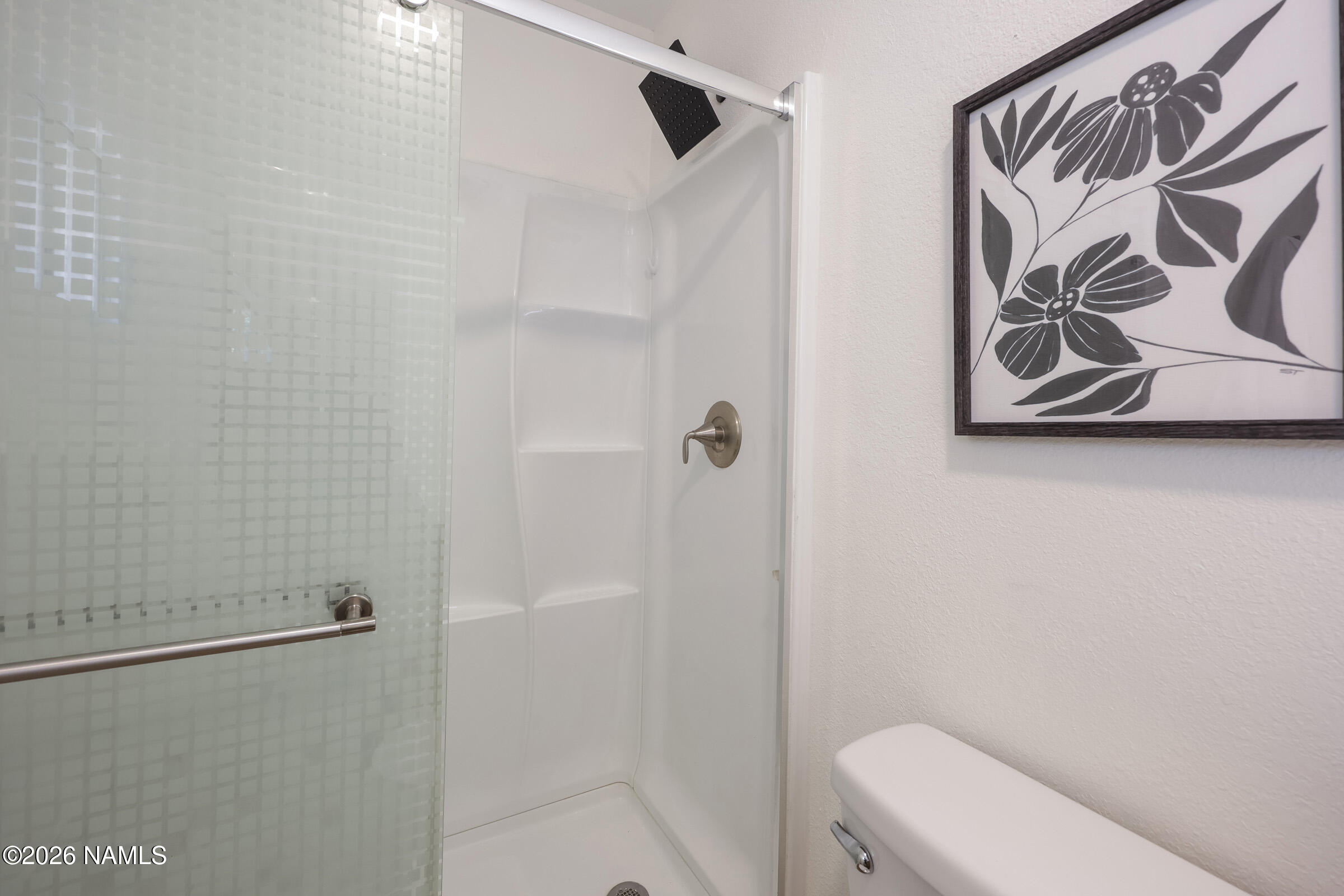 940 Caribou Road Munds Park, AZ 86017 - Photo 26 of 49 Primary Bathroom