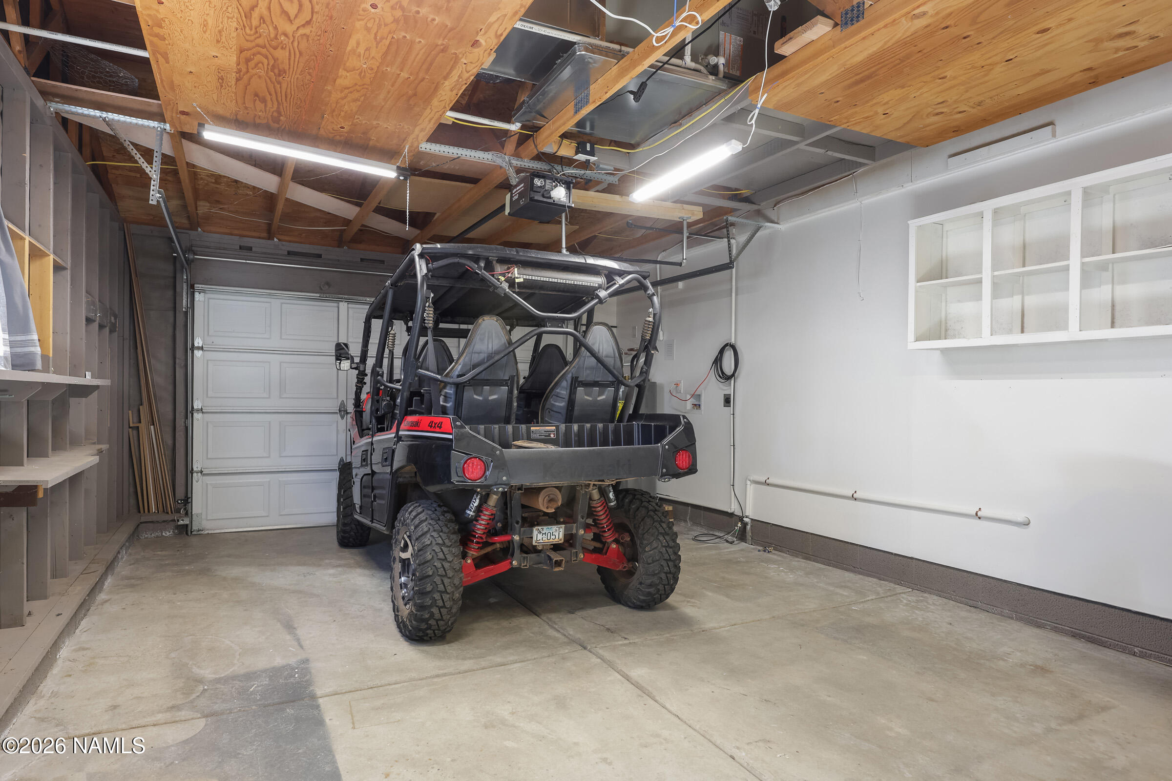 940 Caribou Road Munds Park, AZ 86017 - Photo 34 of 49 Garage