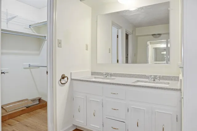 $240,000 | 6294 Scarletcrest Lane, Memphis, TN 38115