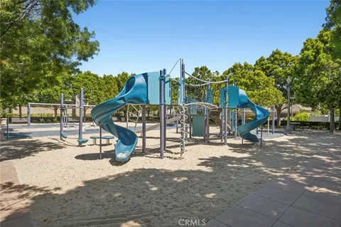 $6,995,000 | 15 Seabluff, Newport Beach, CA 92660