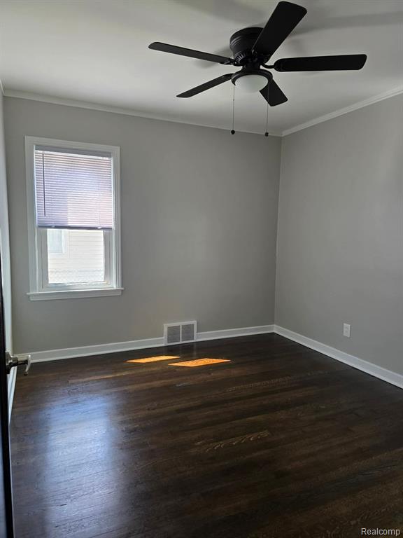 29571 Kelly Road Roseville, MI 48066 - Photo 10 of 27