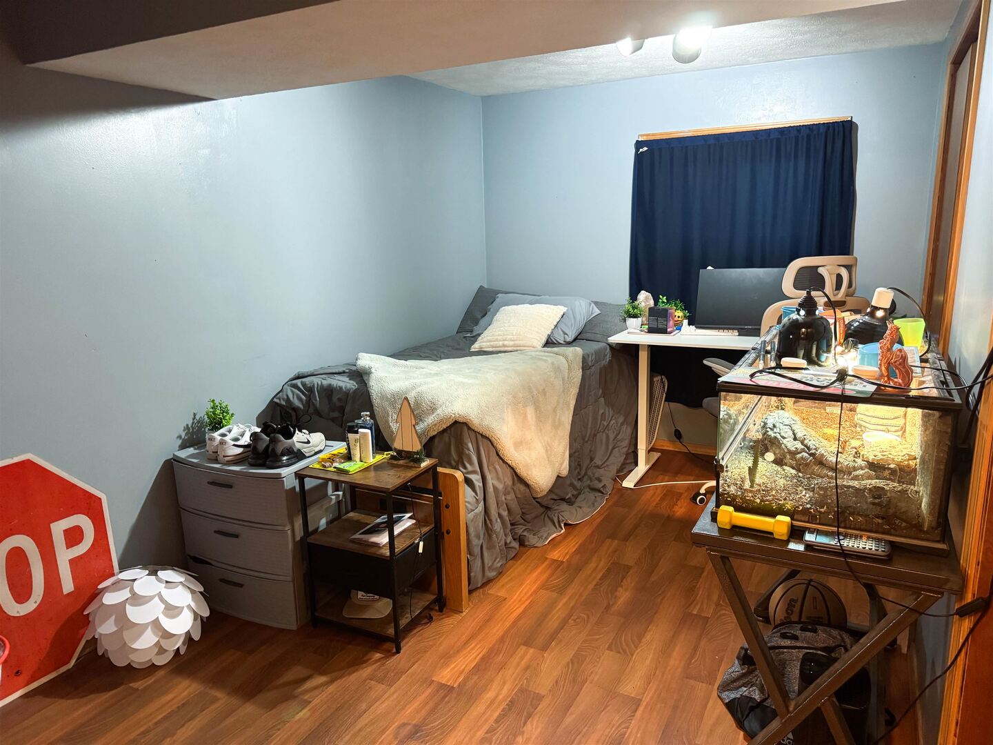 300 Williford Road Jonesboro, IL 62952 - Photo 26 of 29 a bed room with furniture and wooden floor