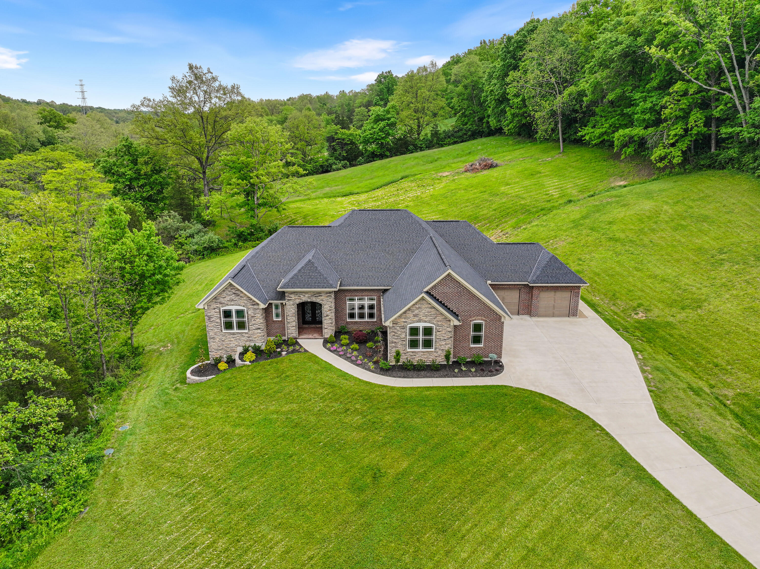 2583 Nelson Road Melbourne, KY 41059 - Photo 44 of 45 DJI_20260506023012_0108_D