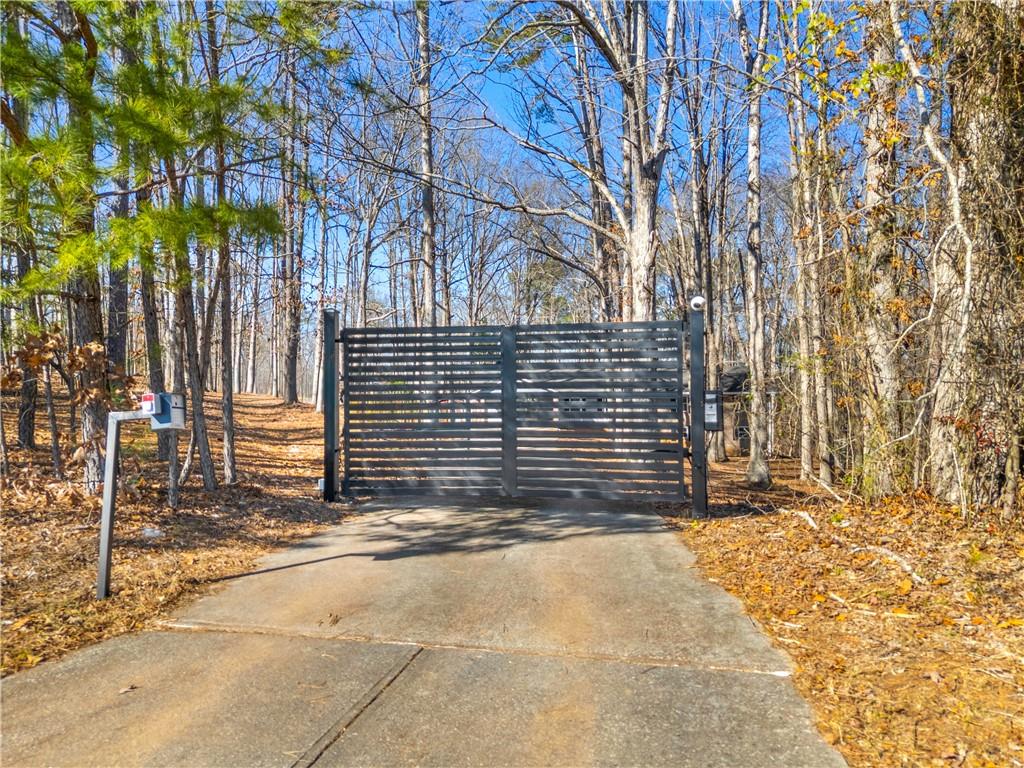 3370 Westbrook Road Suwanee, GA 30024 - Photo 6 of 45