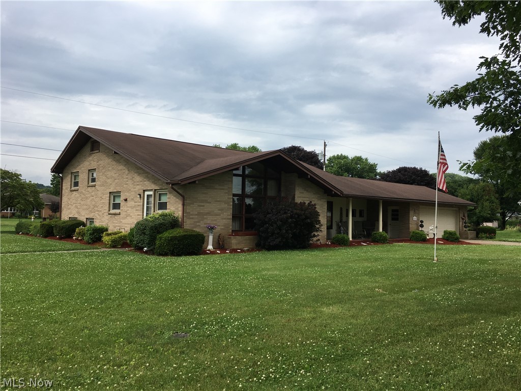 5589 East State Road Newcomerstown, OH 43832 - Photo 1 of 26 Gallery Image 1