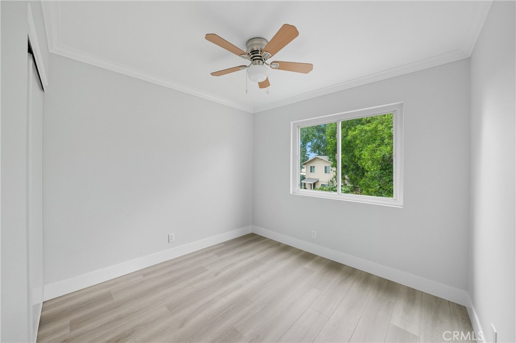 644 East Lee Place Azusa, CA 91702 - Photo 17 of 31