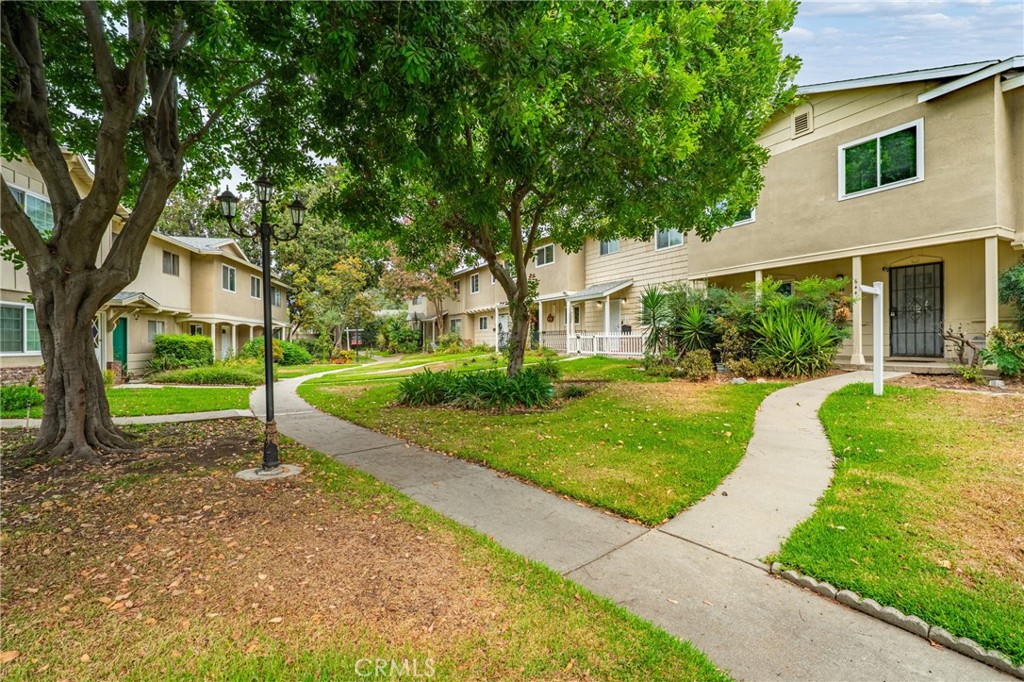 644 East Lee Place Azusa, CA 91702 - Photo 23 of 31