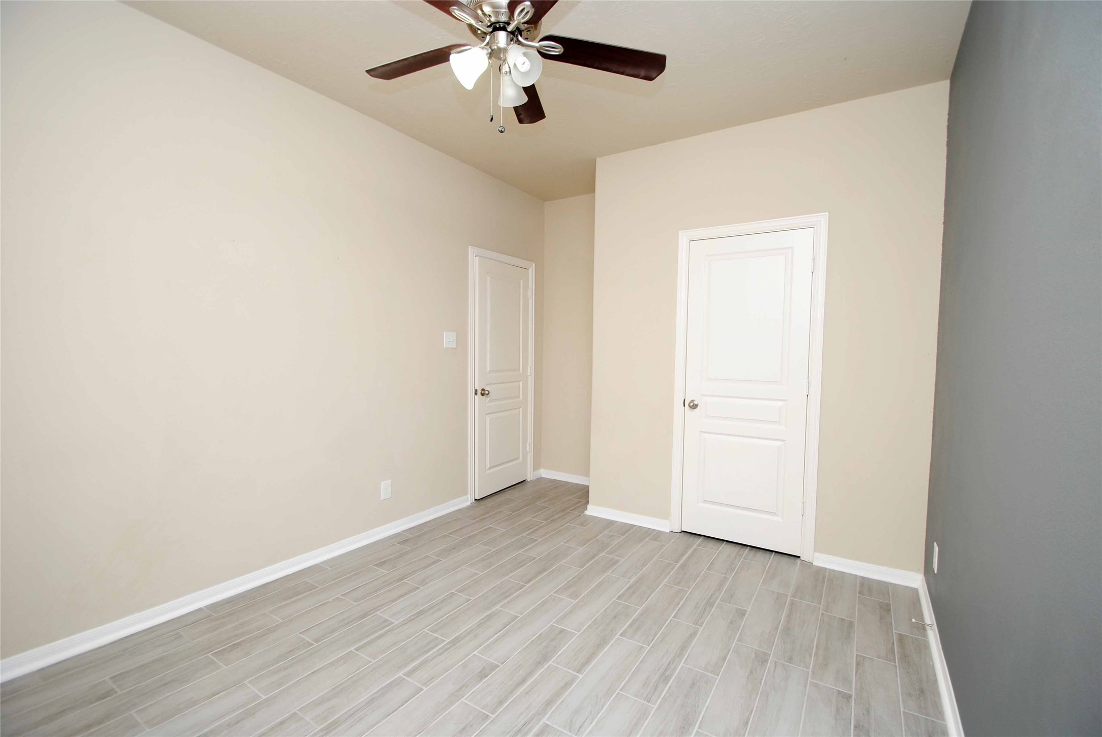7019 Hazelnut Lane Baytown, TX 77521 - Photo 26 of 29