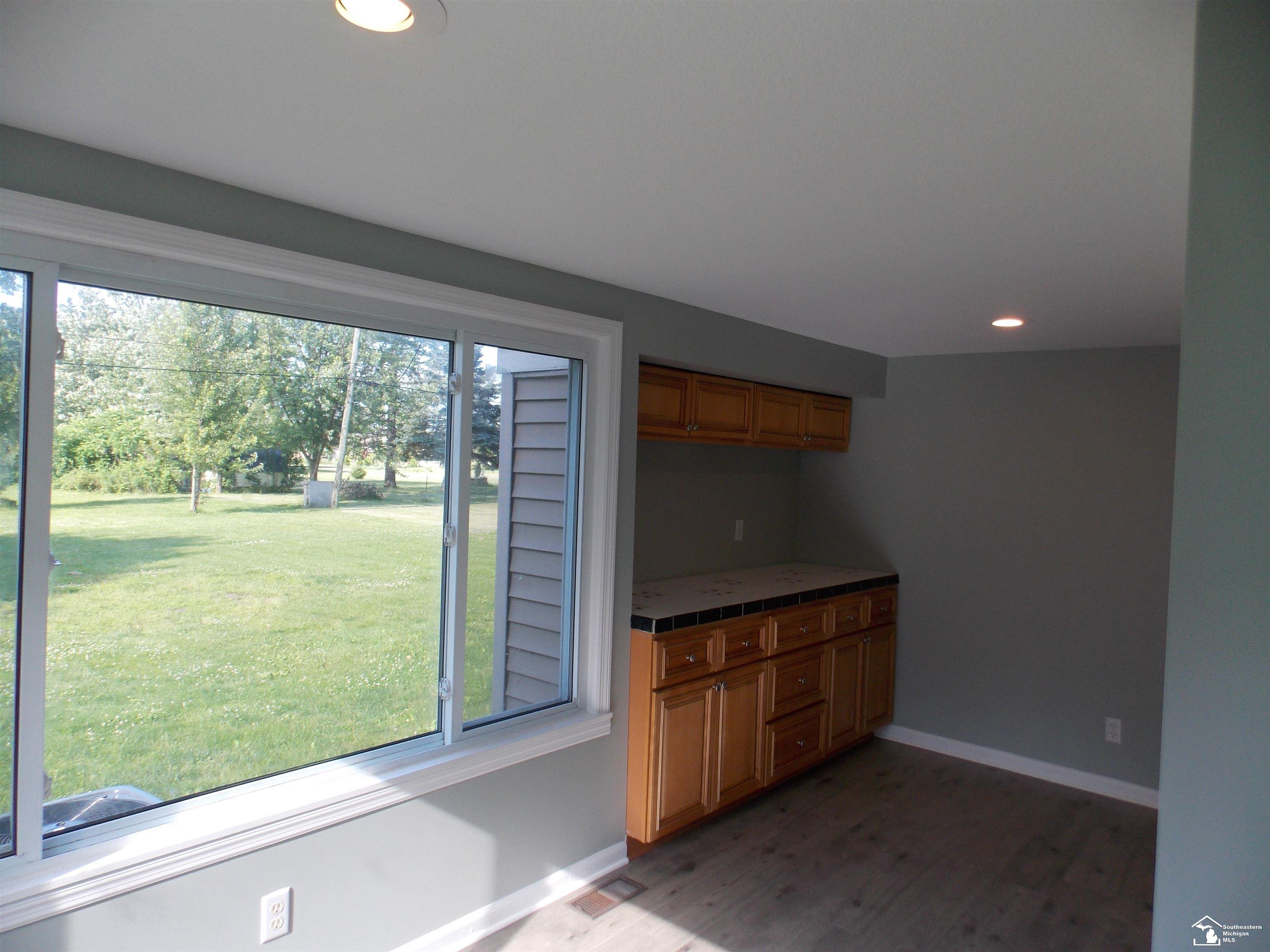 384 Lasalle Road Monroe, MI 48162 - Photo 15 of 25 Pantry/Laundry area