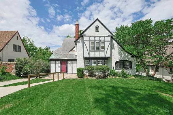 $499,000 | 42 Fleming Road, Wyoming, OH 45215