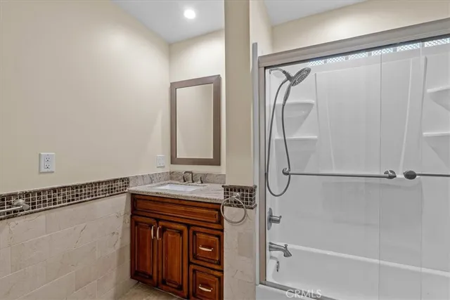 $849,000 | 8471 Bedford Motor Way, Corona, CA 92883