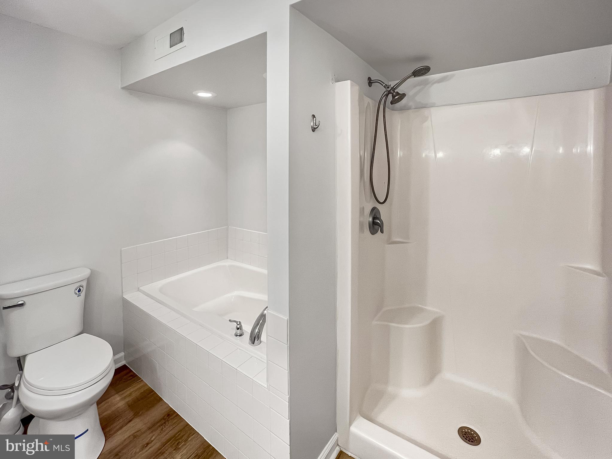 48 Mopsy Court Ranson, WV 25438 - Photo 26 of 30 Soaking tub and walk-in shower