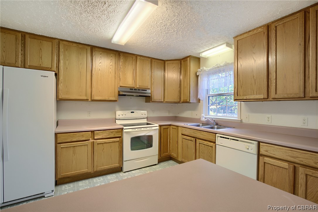 6738 Williams Landing Road Hayes, VA 23072 - Photo 9 of 29 Gallery Image 9