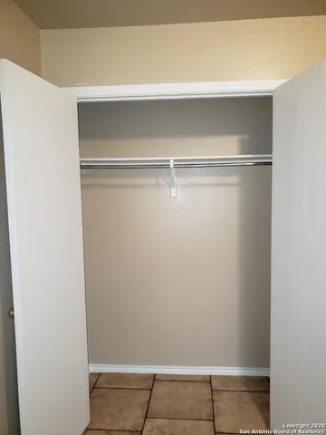 $215,000 | 517 West 5th Street, Converse, TX 78109