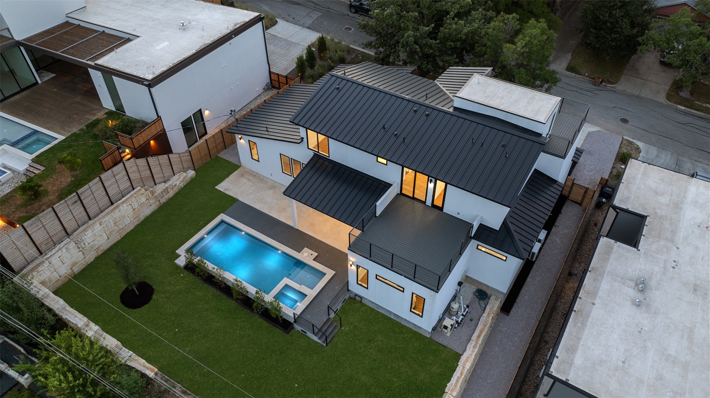 2603 Rockingham Drive Austin, TX 78704 - Photo 2 of 40 Aerial view of property and surrounding area featuring a pool