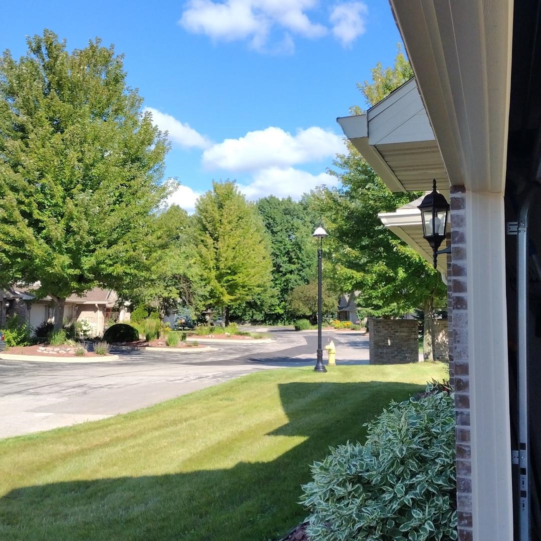 2447-2 Remington Road Green Bay, WI 54302 - Photo 2 of 30