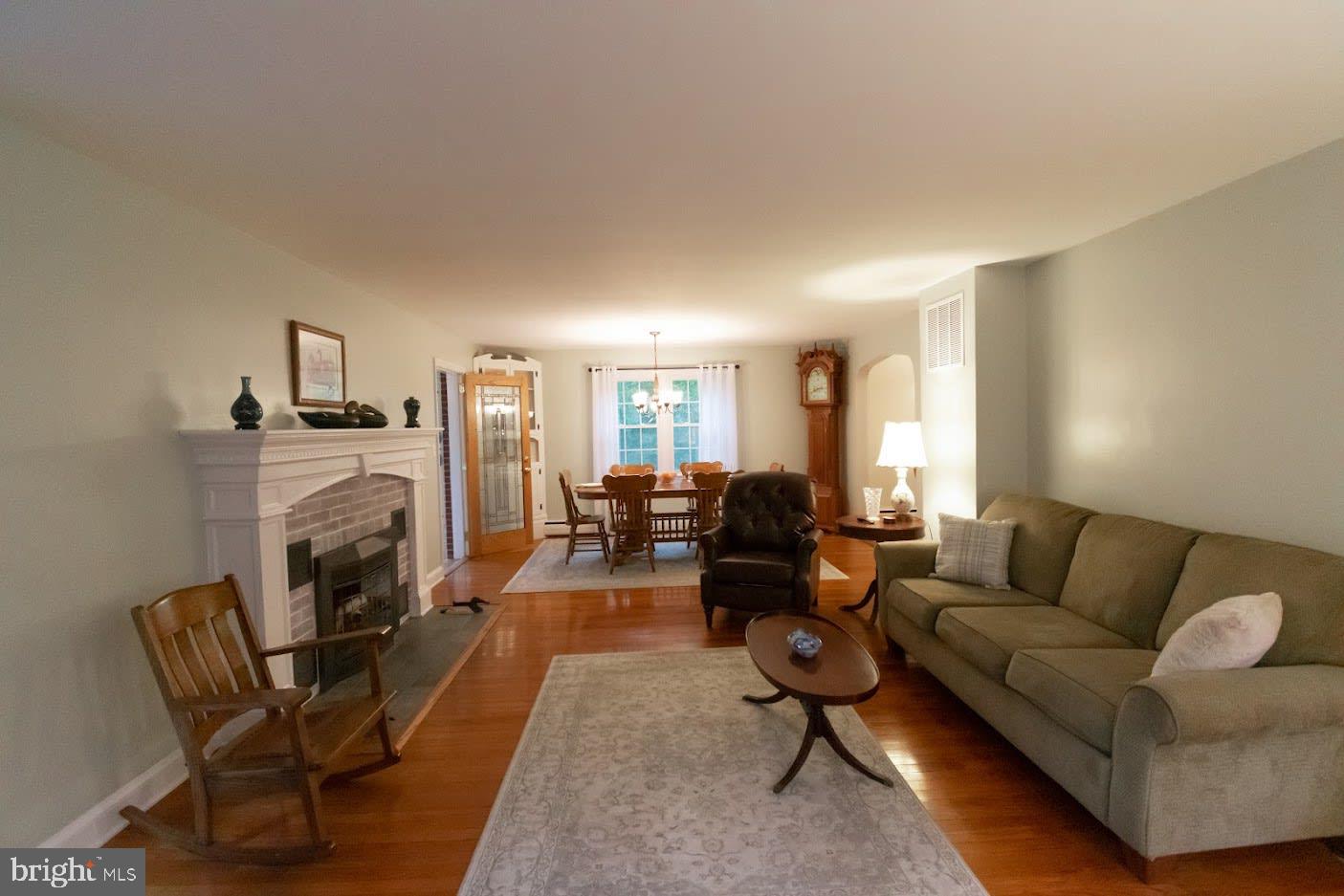 1603 Perryman Road Aberdeen, MD 21001 - Photo 4 of 49