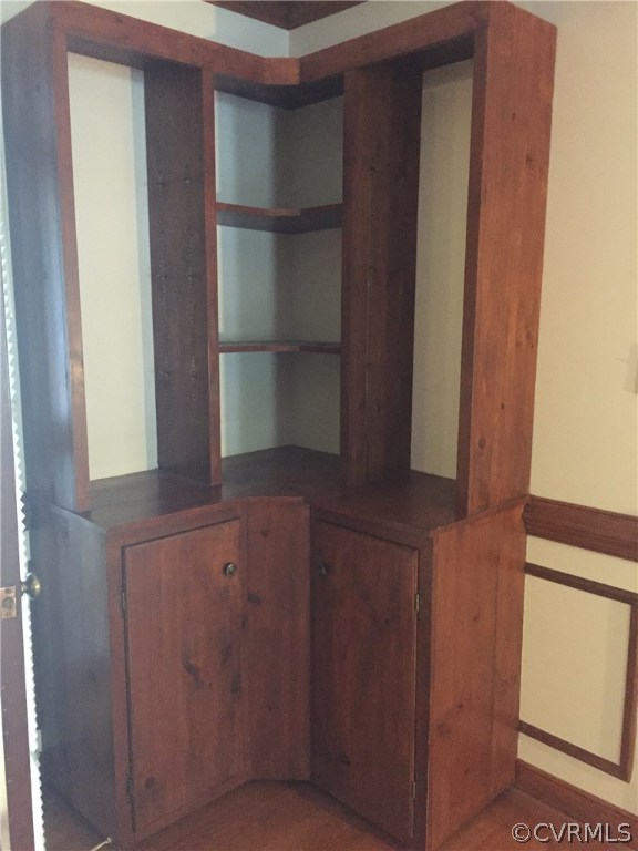 13459 Glendower Road Midlothian, VA 23113 - Photo 8 of 16 a view of walk in closet
