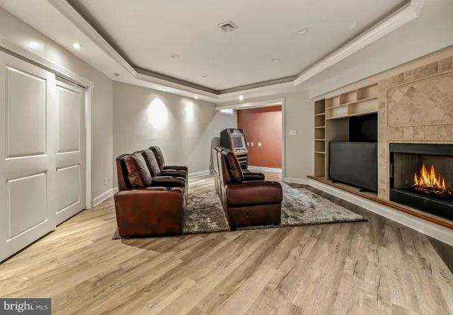 a bathroom with a toilet