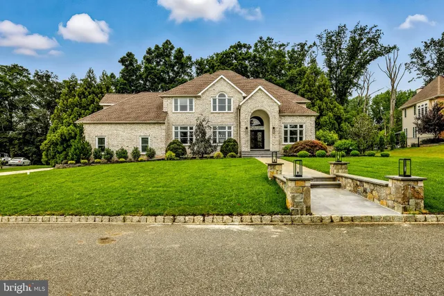 $979,900 | 115 Fox Chase Court, Swedesboro, NJ 08085