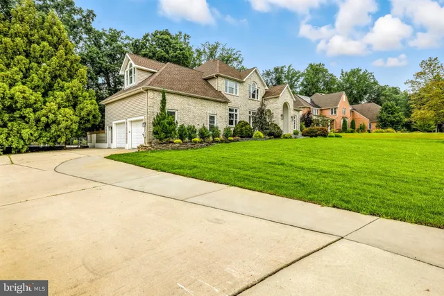 $979,900 | 115 Fox Chase Court, Swedesboro, NJ 08085