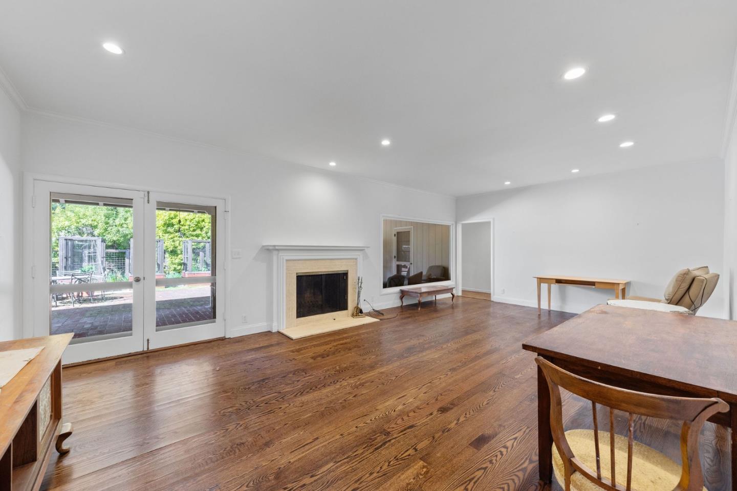 680 Fairway Circle Hillsborough, CA 94010 - Photo 25 of 83