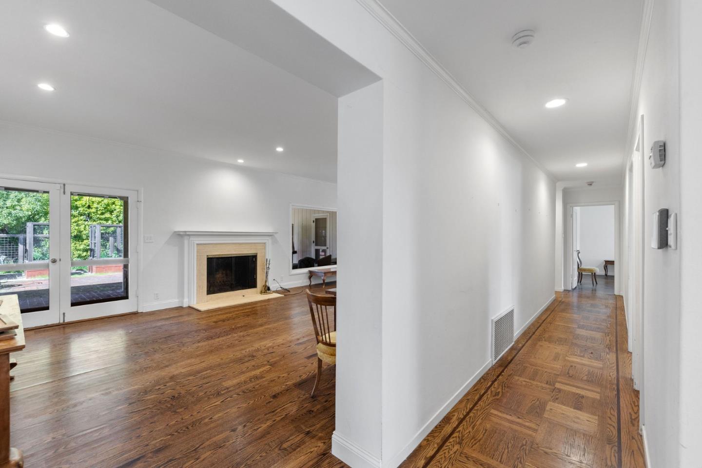 680 Fairway Circle Hillsborough, CA 94010 - Photo 28 of 83