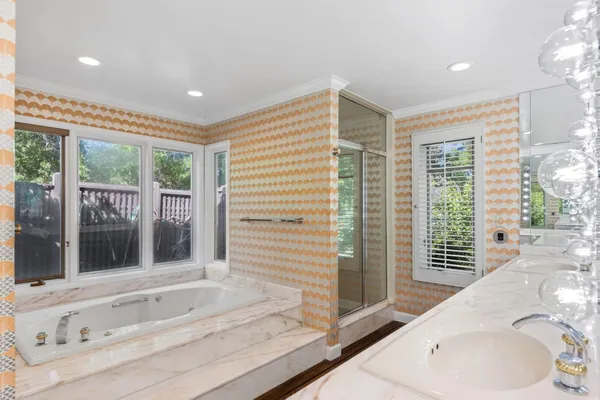 $5,650,000 | 680 Fairway Circle, Hillsborough, CA 94010